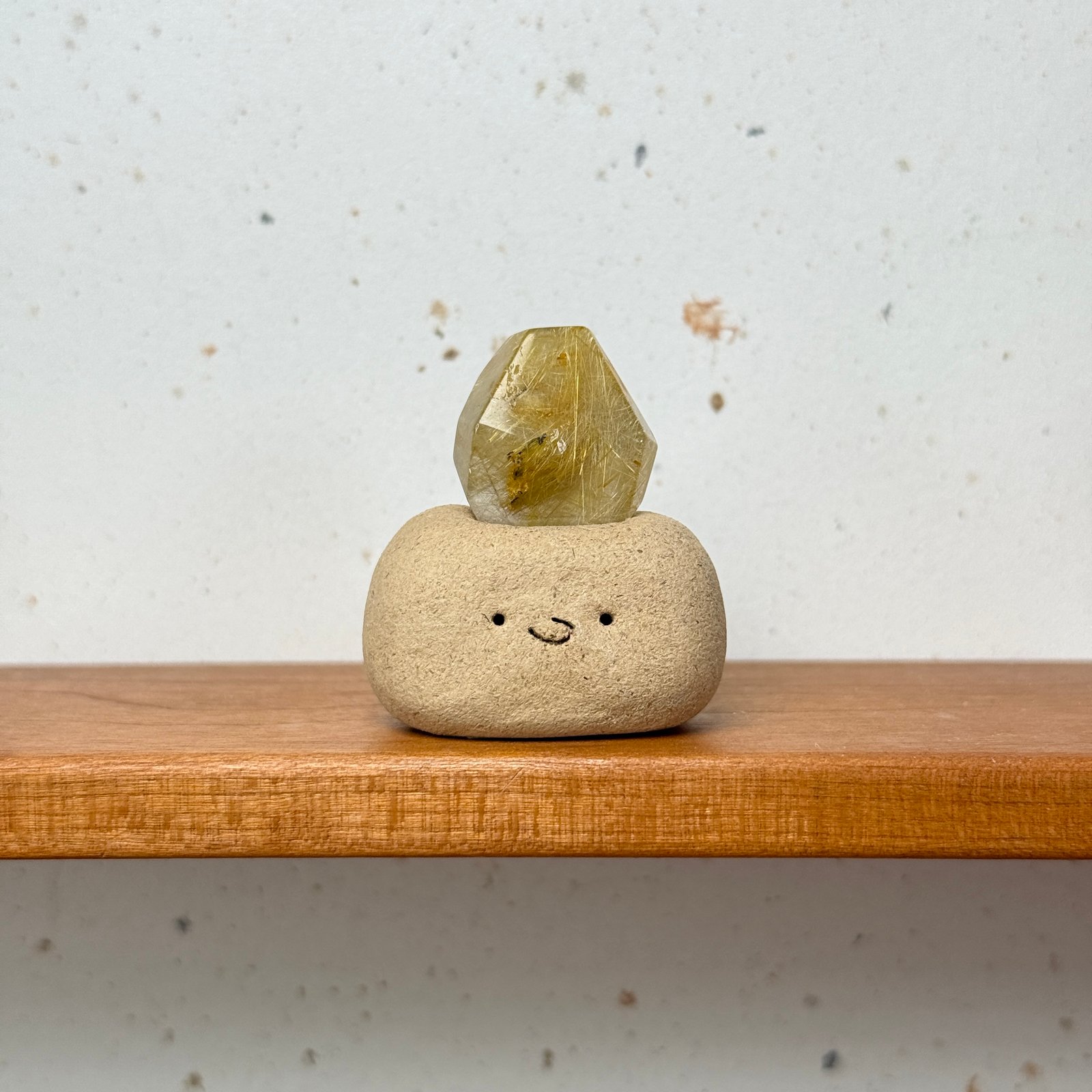 I62金髪晶小豆丁Golden rutilated quartz bean